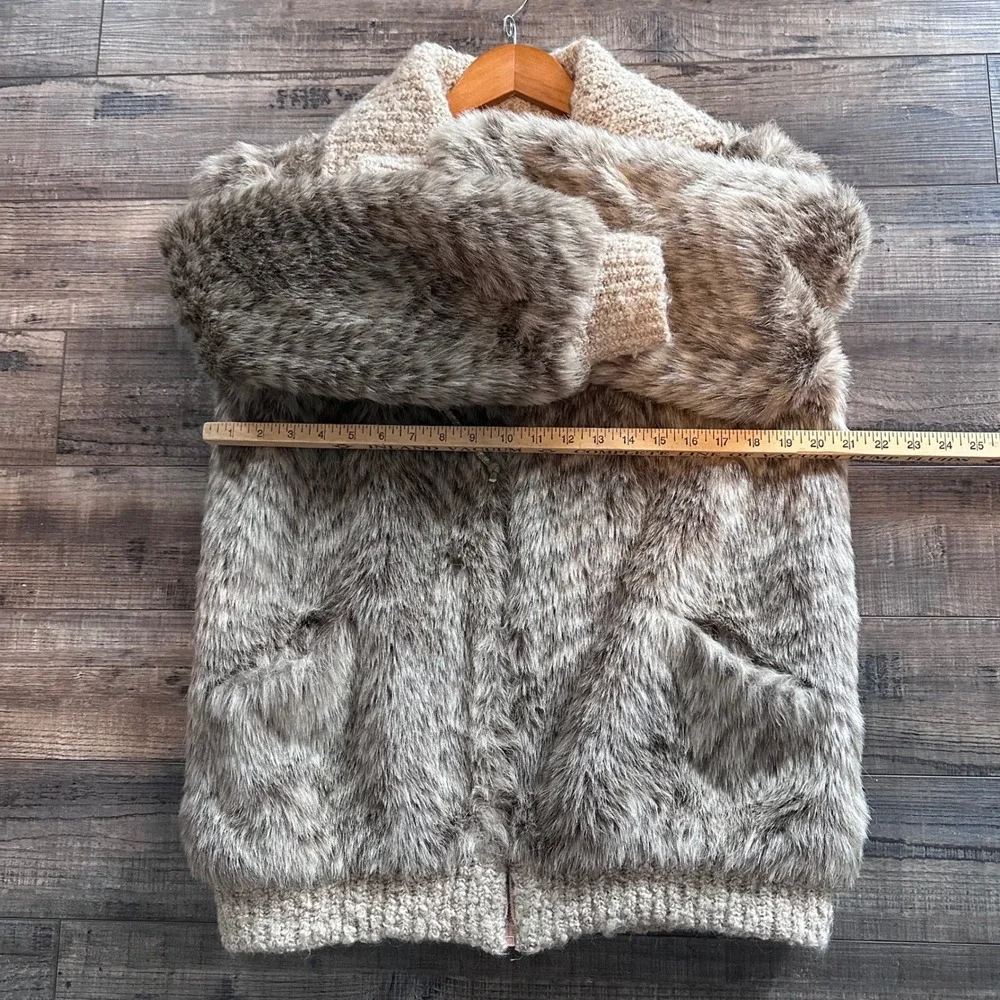 Lifestyle 80 by Andrea Ungar Faux Fur Jacket Zig Zag Pattern Knit Collar & Cuffs - Picture 11 of 14